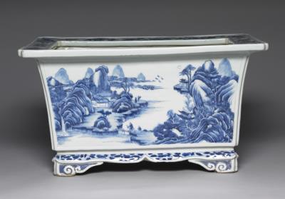 图片[3]-Rectangular planter with decoration of flowers and landscape in underglaze blue, Qing dynasty, Kangxi reign (1662-1722)-China Archive